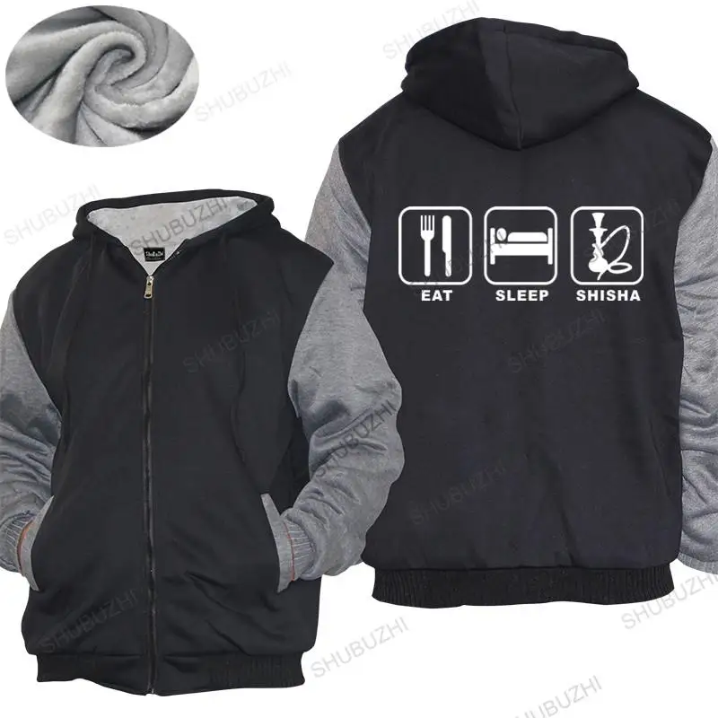 

Hoodies & Sweatshirts
