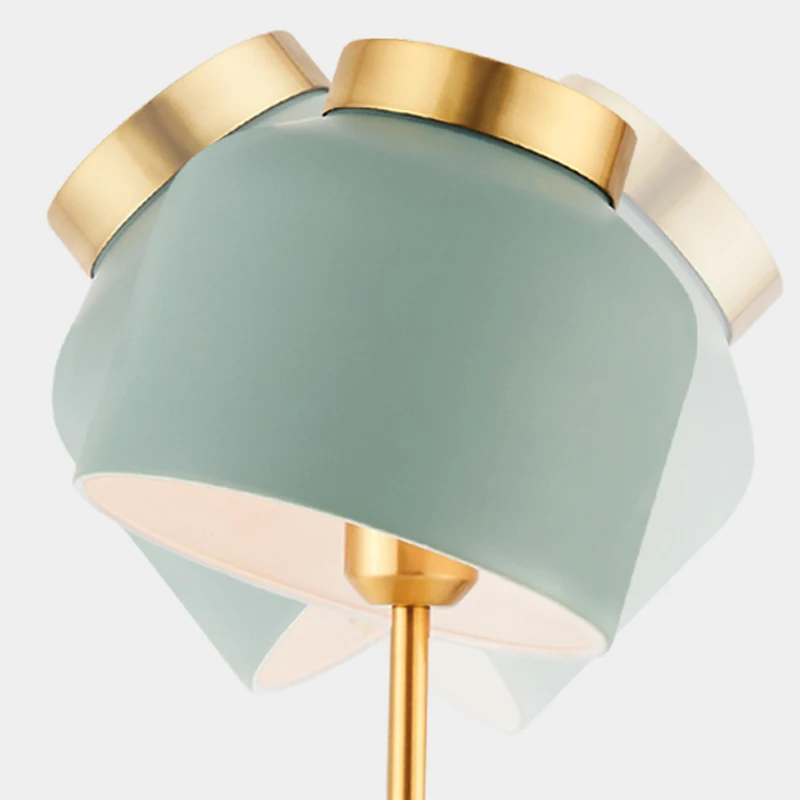 

Nordic bedroom girl desk lamp living room desk decorative lamp simple modern light luxury creative personality bedside lamp