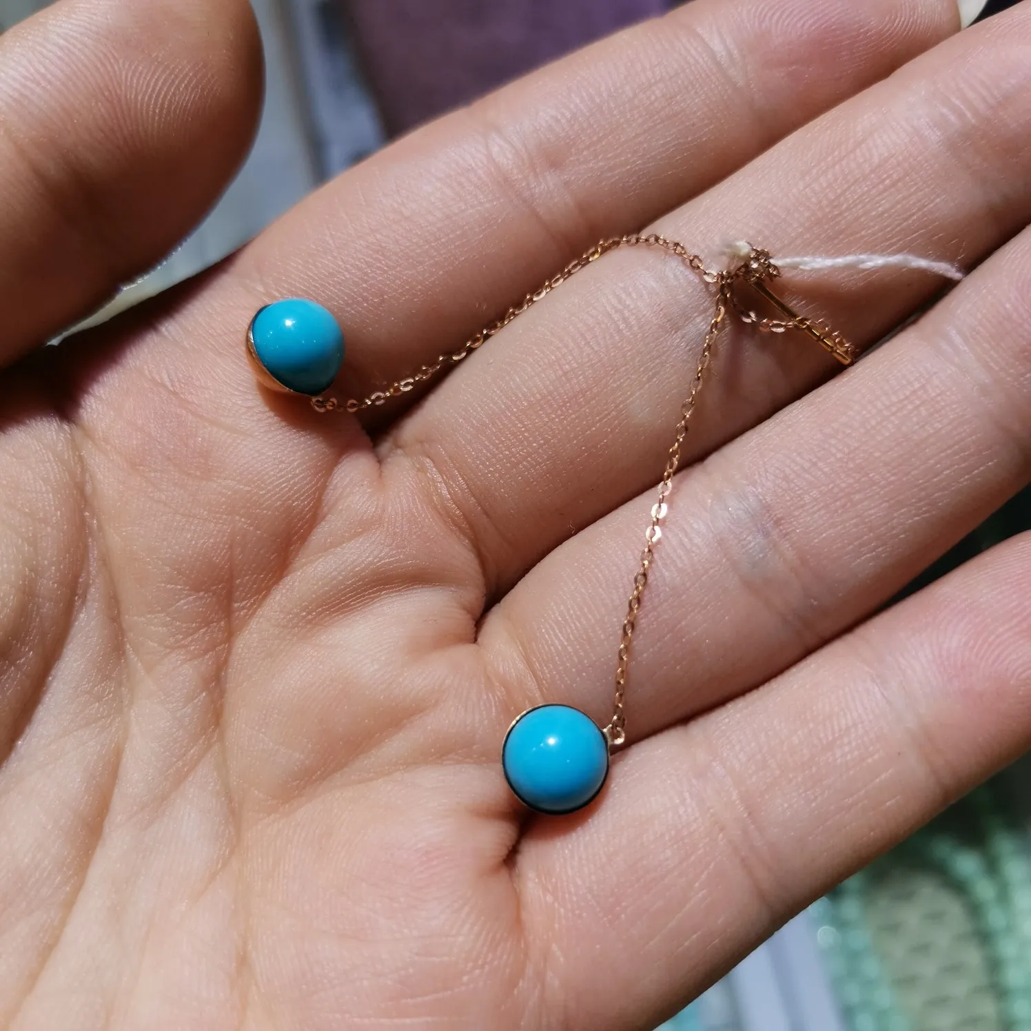 

1pcs Wholesale Natural Blue Gemstone Sleeping Beauty Turquoise Earrings 18k Gold Inlaid Drop-Shaped Spherical Ladies Jewelry