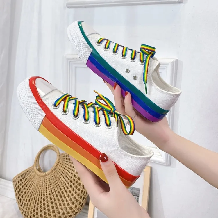 

Женские холщовые кроссовки на шнуровке, повседневные однотонные черные кроссовки радужного цвета на плоской подошве, осень 2020