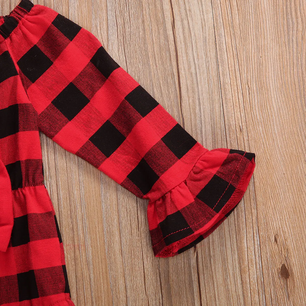 

Baby Girls Plaid Bow Jumpsuits Casual Long-sleeved Triangle Wrapped Romper and Headband 0-24M