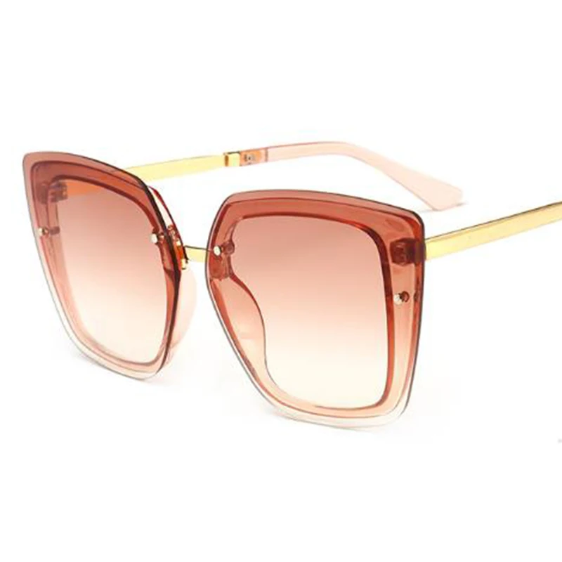 Женские винтажные солнцезащитные очки цвета шампанского с градиентными линзами
