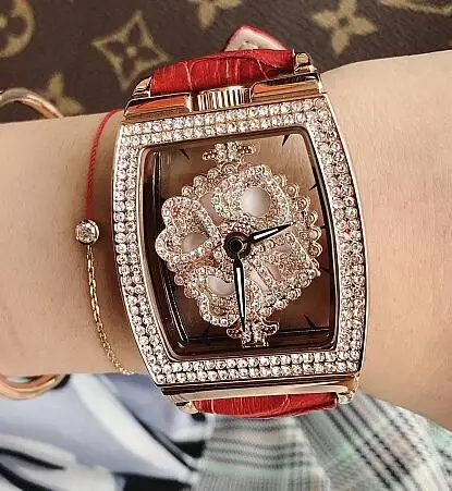 Red rose gold Новое поступление Женские часы с полой поверхностью кварцевые часы модные повседневные Кристальные бриллиантовые роскошные женские часы наручные часы для девушек Подарок - Цвет: Red rose gold