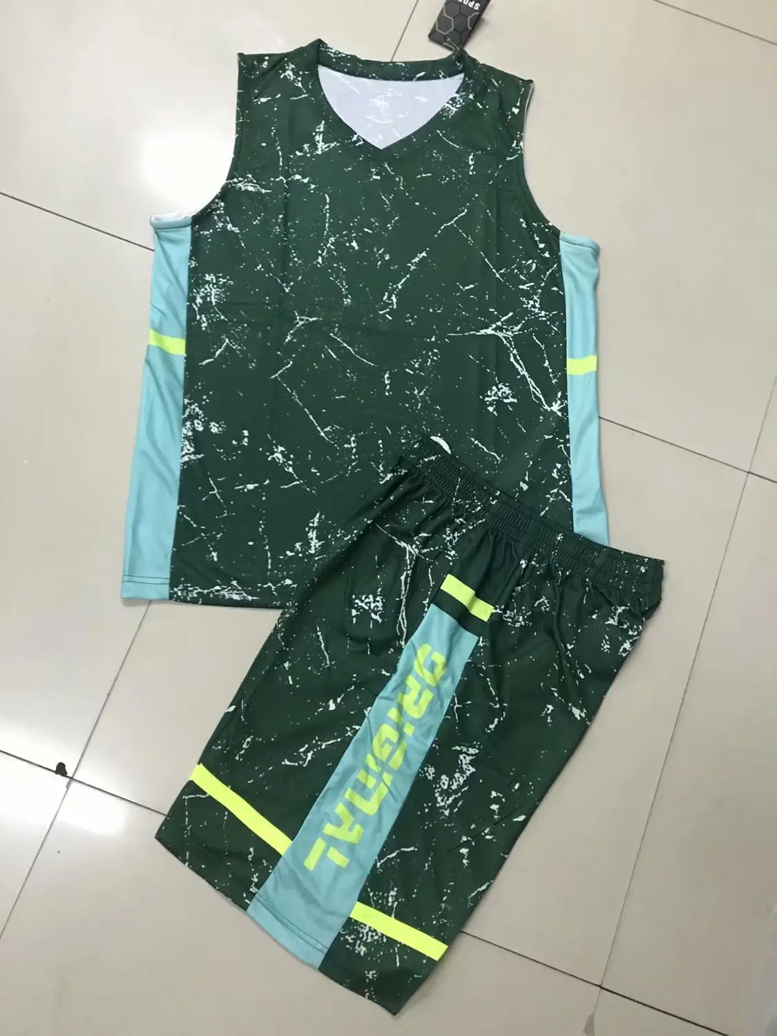 Новинка 2021 высококачественный мужской комплект униформы для баскетбола