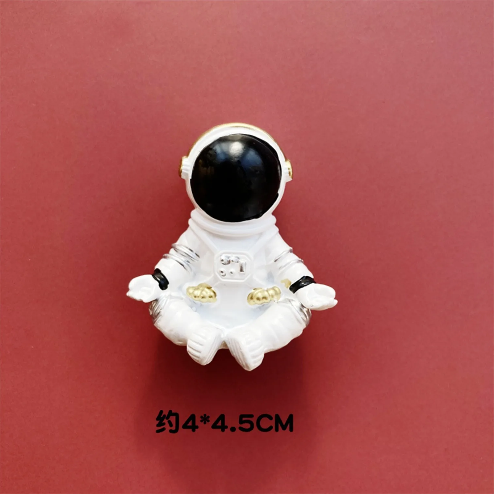 Наклейка на холодильник серии счастливая планета Космический астронавт