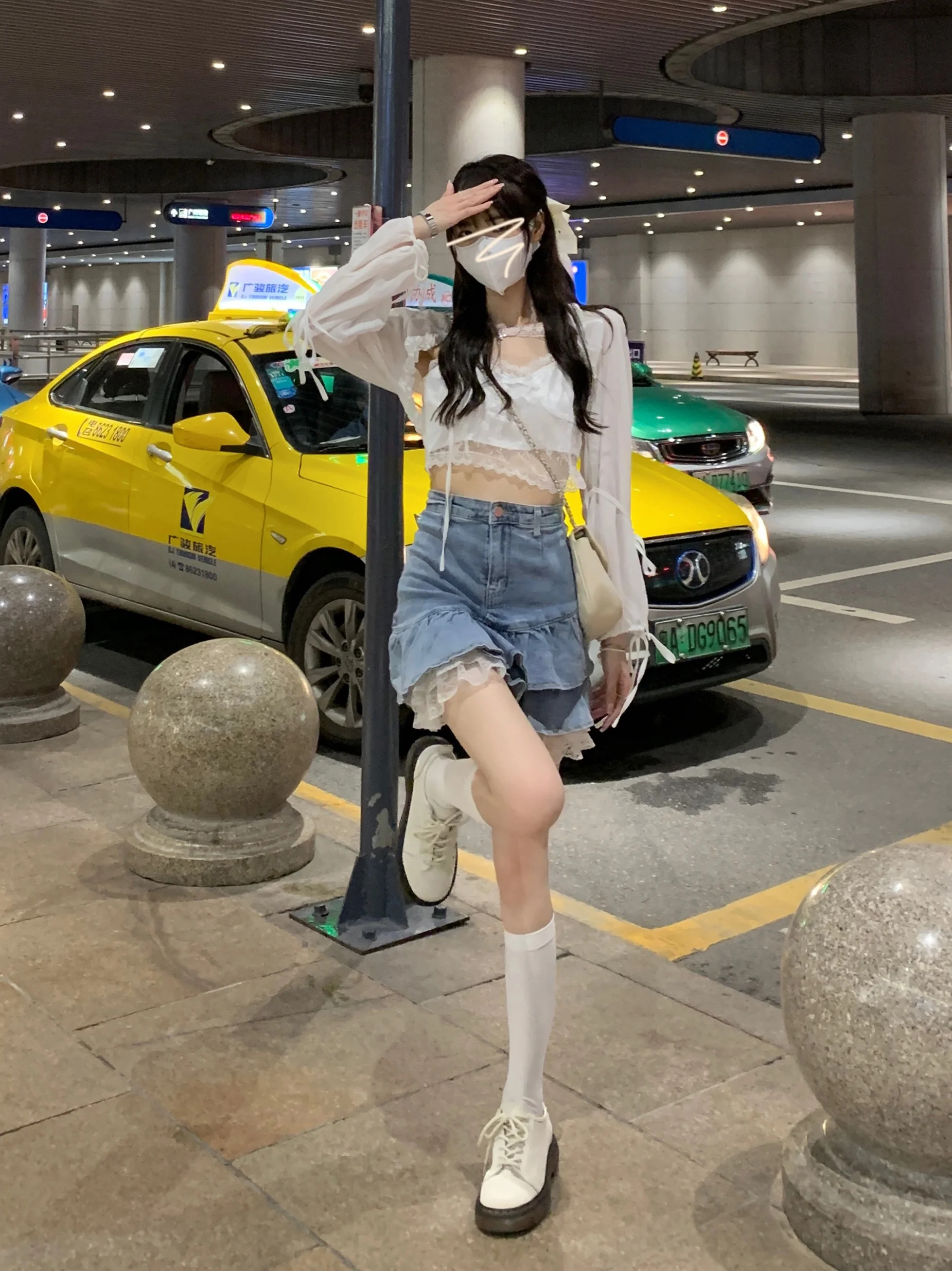 Женская Кружевная подвязка носит новый летний белый короткий милый и острый Топ