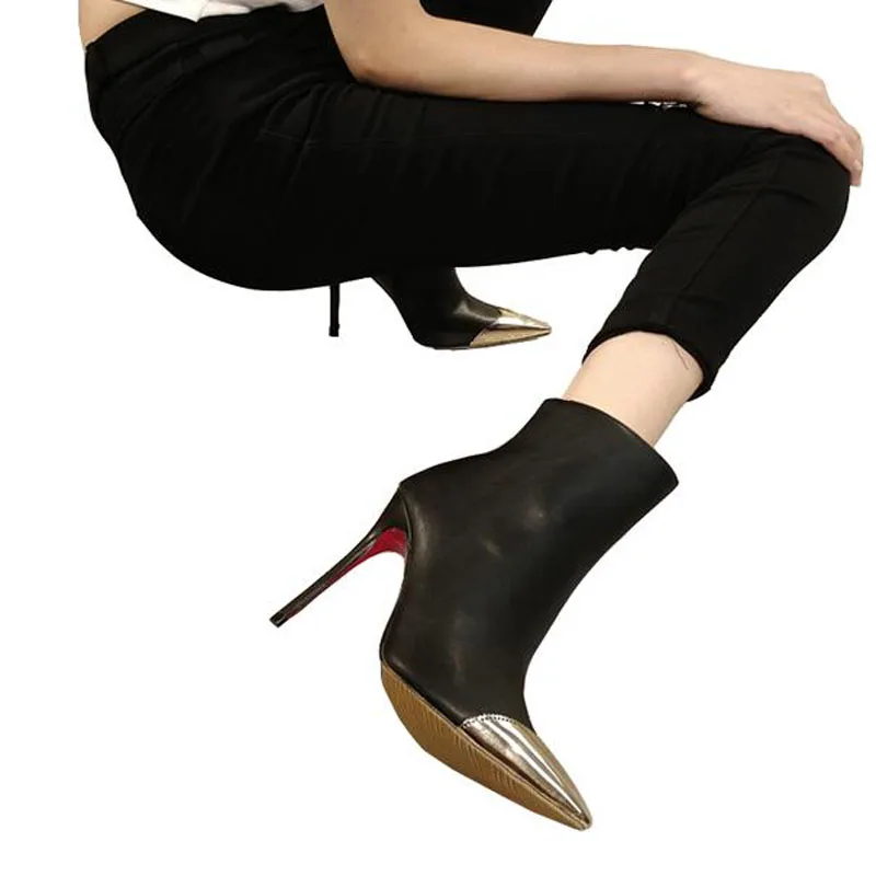 Ботинки мартинсы женские в стиле панк брендовые туфли с заостренным носком