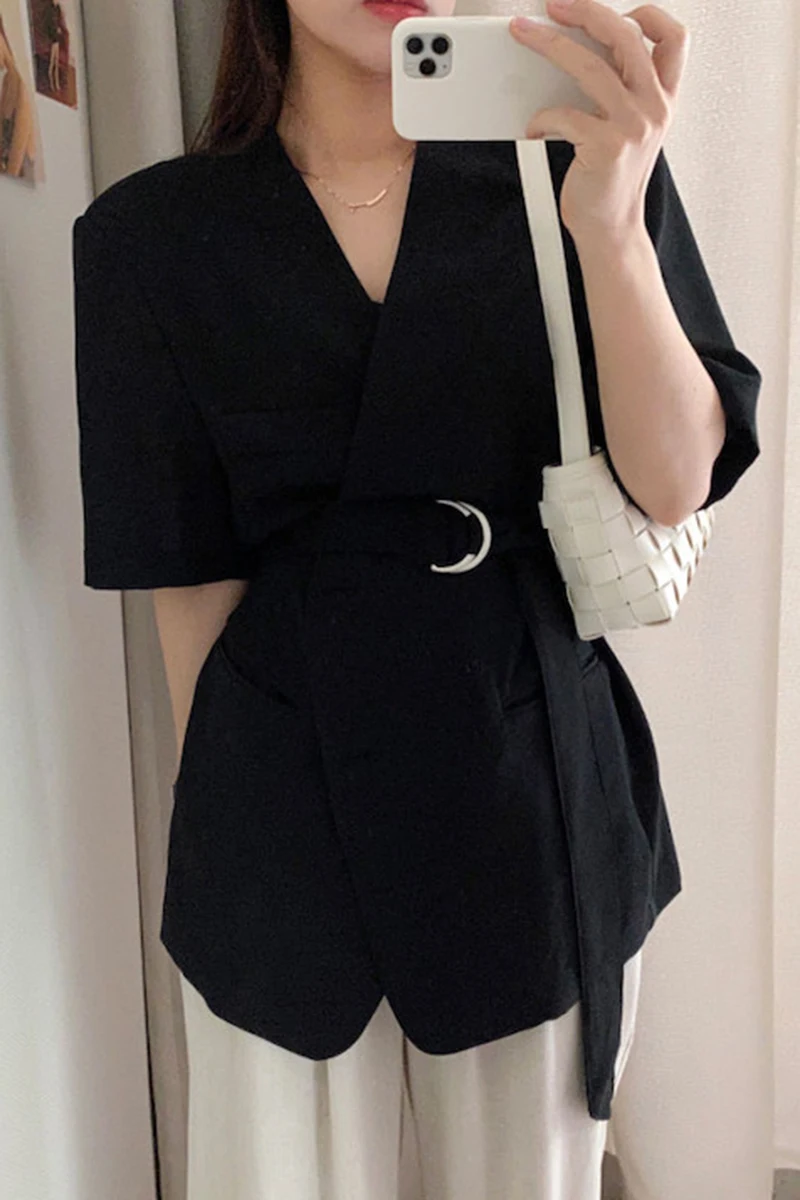 

South Korea chic summer French temperament V-neck two buckle lace-up waist short-sleeved suit jacket with belt