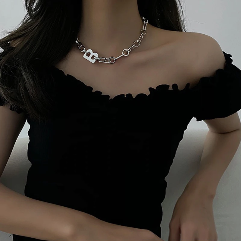 

2021 New Gold Silver Color Metal Geometric Letter B Wide Chain Exaggerated Clavicle Chain Necklace for Women Jewelry
