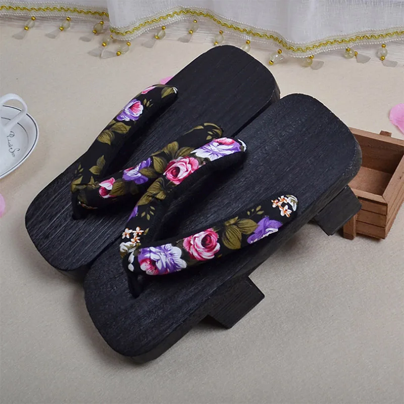 2020 летние новые женские и мужские тапочки японские гэта сабо Вьетнамки