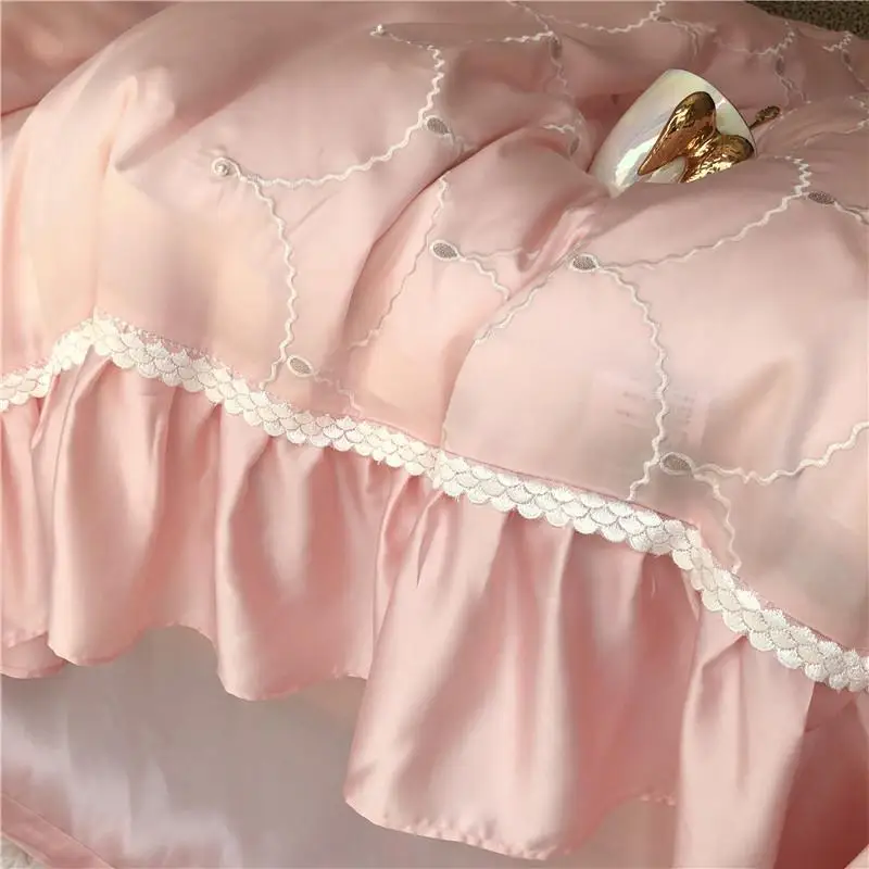 

42 Pink Tencel Bedding set 4/7Pcs Queen King size Bed set ruffles comforter Mermaid Embroidery Duvet cover Bedsheets linen set