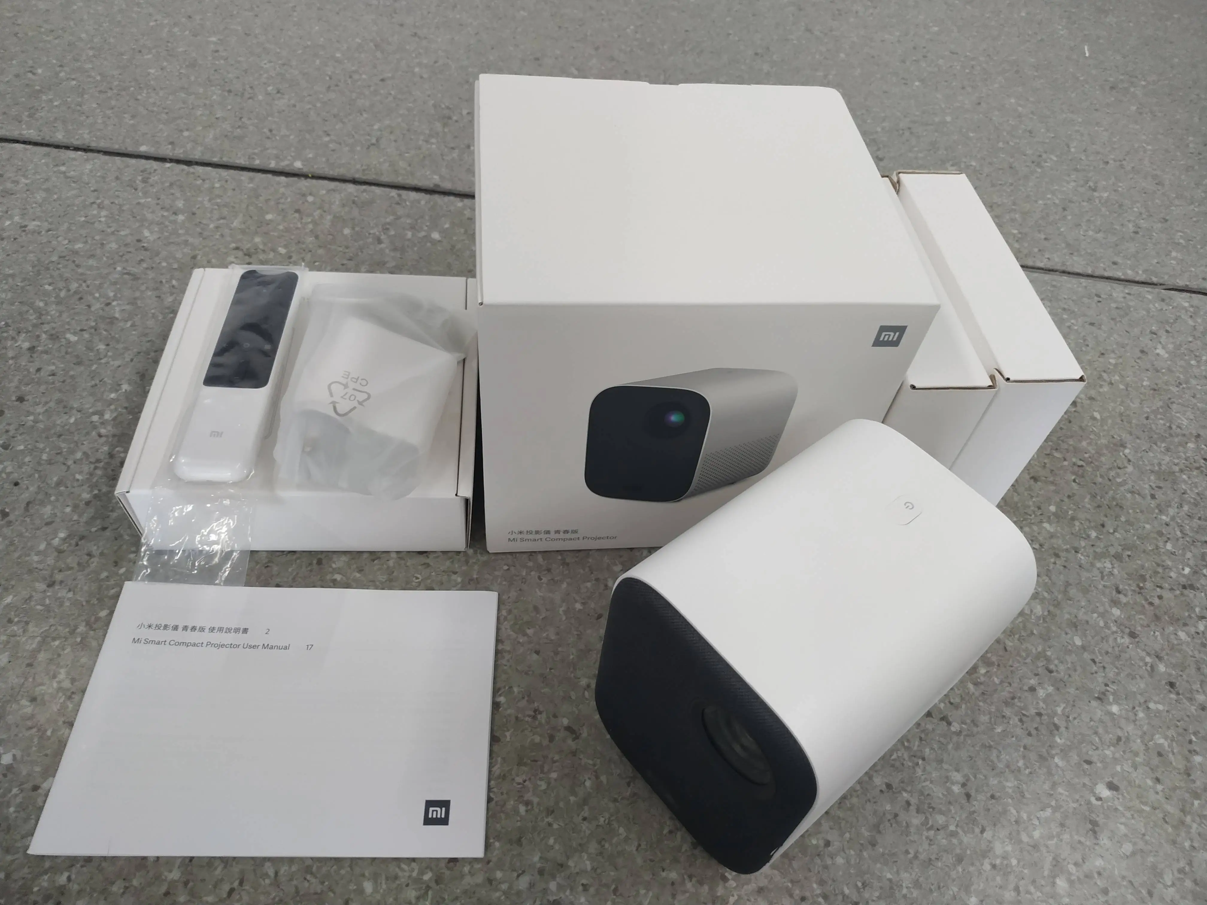 Компактный смарт-проектор Xiaomi 120 дюйма Full HD 1080P DLP 500ANS Dolby аудио Google Assistant Android TV |