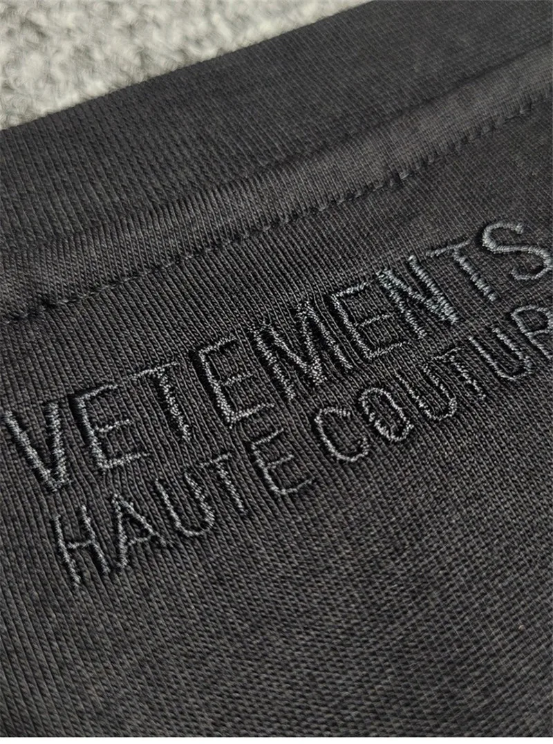 

Oversize VETEMENTS Haute Couture Embroidery Logo T-Shirt MEN Women 1:1 High Quality Top Tees Summer Style Vetements VTM T Shirt