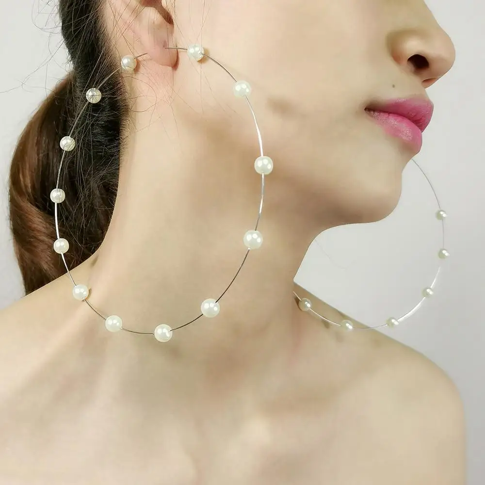 Фото Серьги-кольца из проволоки из нержавеющей стали женские, крупные объемные ювелирные украшения с имитацией жемчуга, 12 см №2