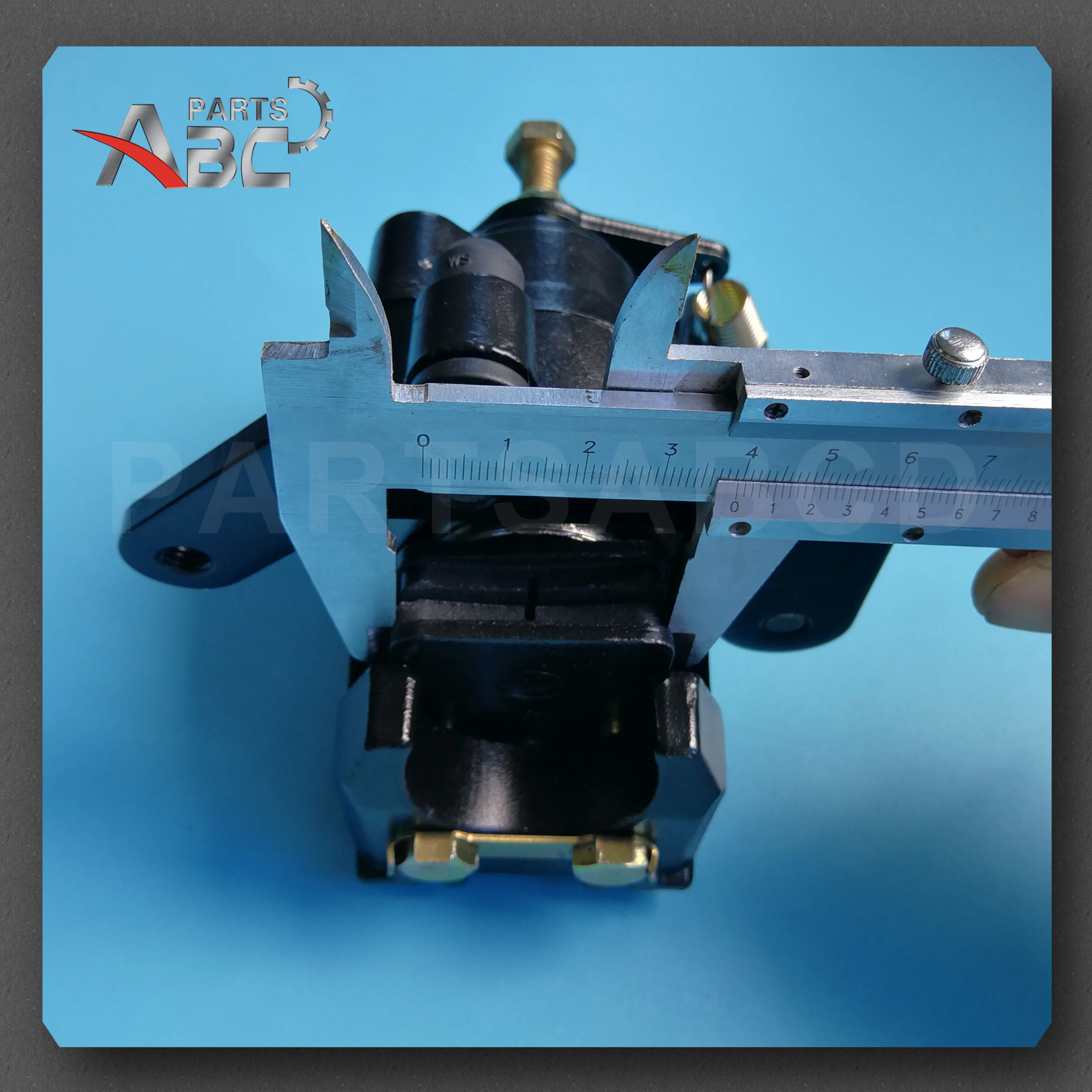 Задний тормозной суппорт в сборе с тормозными колодками для BASHAN 150CC ATV QUAD PARTS |