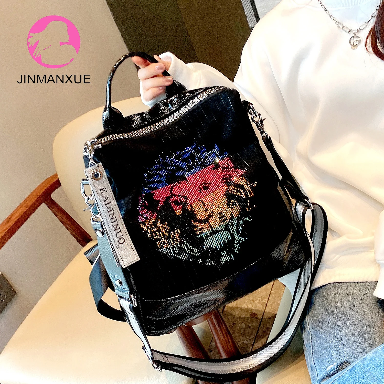 

Shiny Rhinestone High Quality Leather Backpacks for Women Lion's Head Shoulder Bag New Three-Use Handbags Mochilas Para Mujer