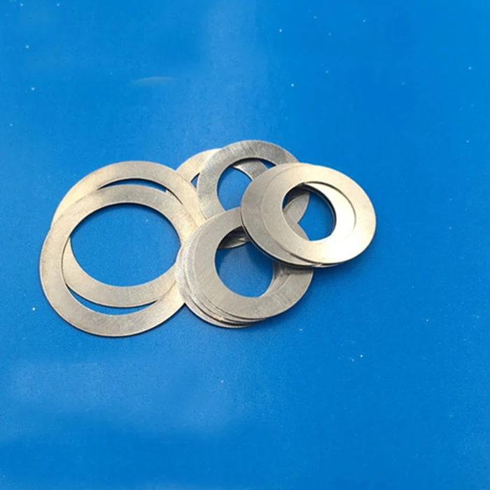 Шайба толстая m8. Две небольшие шайбы. Две небольшие шайбы. M6 washer bronze din 433. Шайба din 125 m3 10.