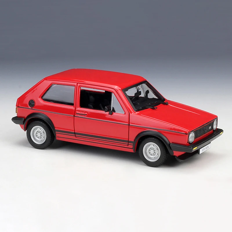 Модель автомобиля Maisto Bburago VW 1979 Golf Mk1 GTI черно красная литая модель игрушечного