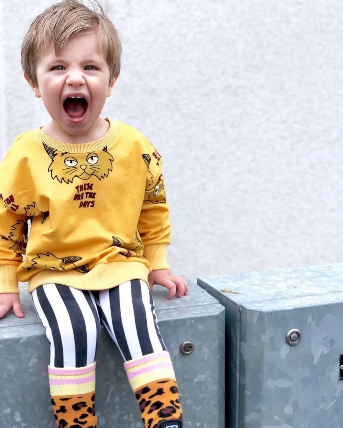 Новинка Осенняя детская футболка с длинным рукавом свитшот одежда для маленьких