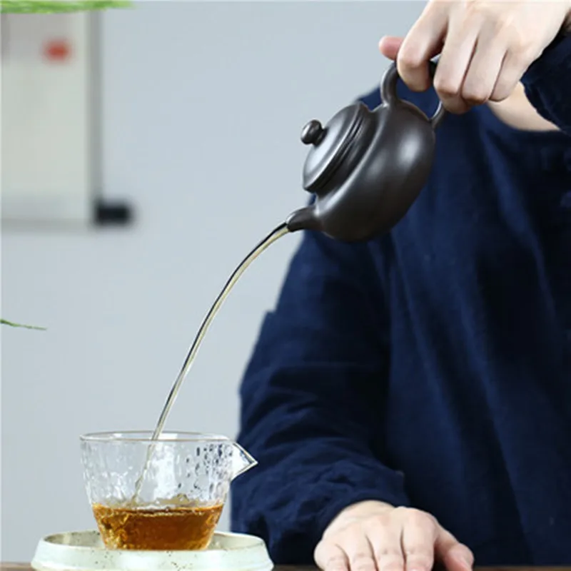 

Chinese Ceramic Tea Pot Raw Ore Black Vermilion Purple Clay Teapot Pottery Handmade Antique Household Kettle Teaware 170cc