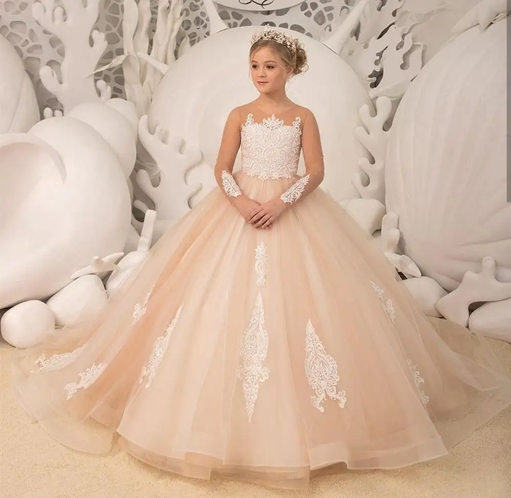 

2021 Ivory Girls Pageant Vintage Green Lace 15 years Ivory Flowers Ball Gown flower girl dresses for weddings kids Long Sleeve