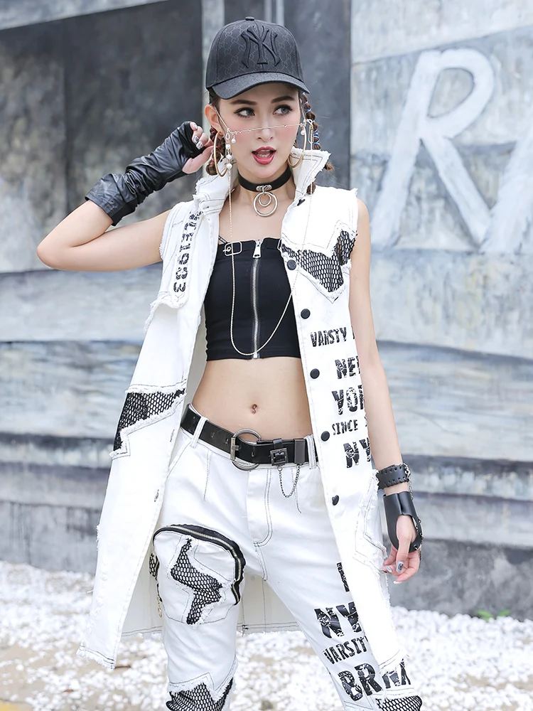 Женский джинсовый жилет без рукавов Белый свободный длинный тонкий в Корейском