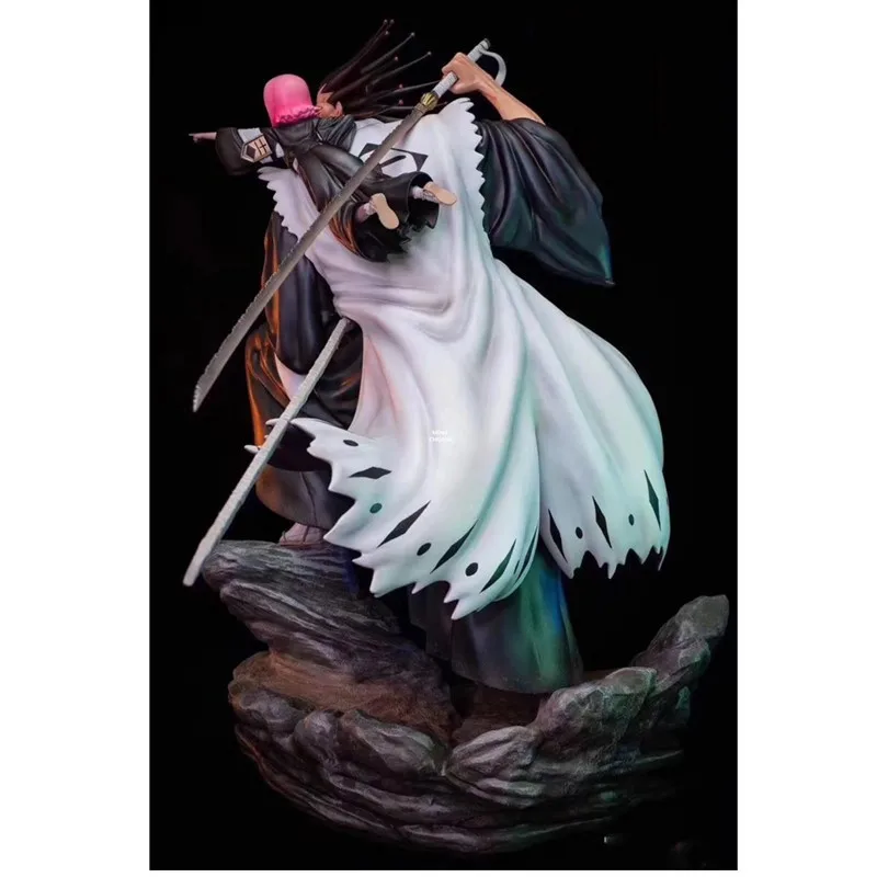16 &quotотбеливатель статуя Gotei 13 грудь Zaraki Kenpachi полная длина портрет Kusajishi Yachiru GK