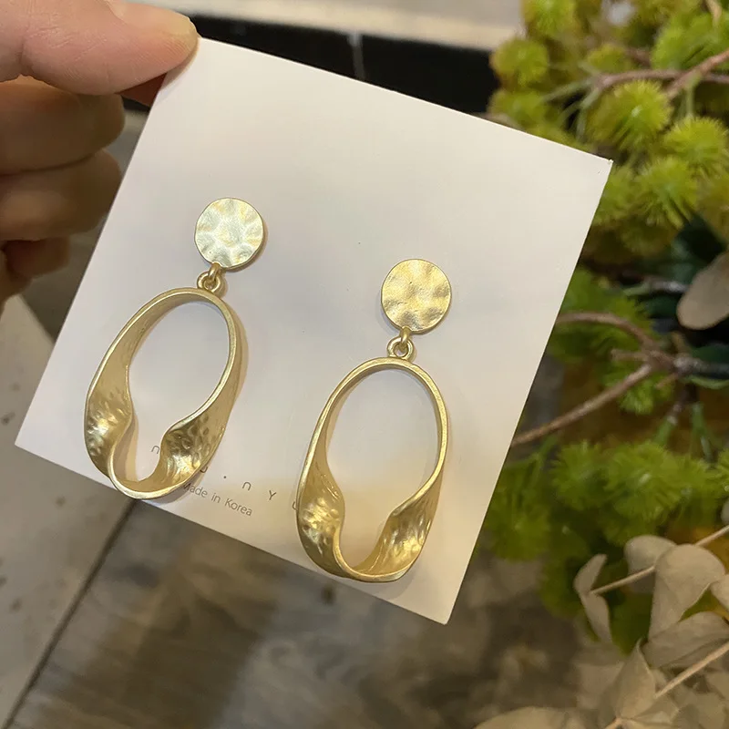 

S925 Silver Needle Korean Retro Earrings Design Sense Chic Temperament Frosted Niche Earrings Geometric Irregular Earrings