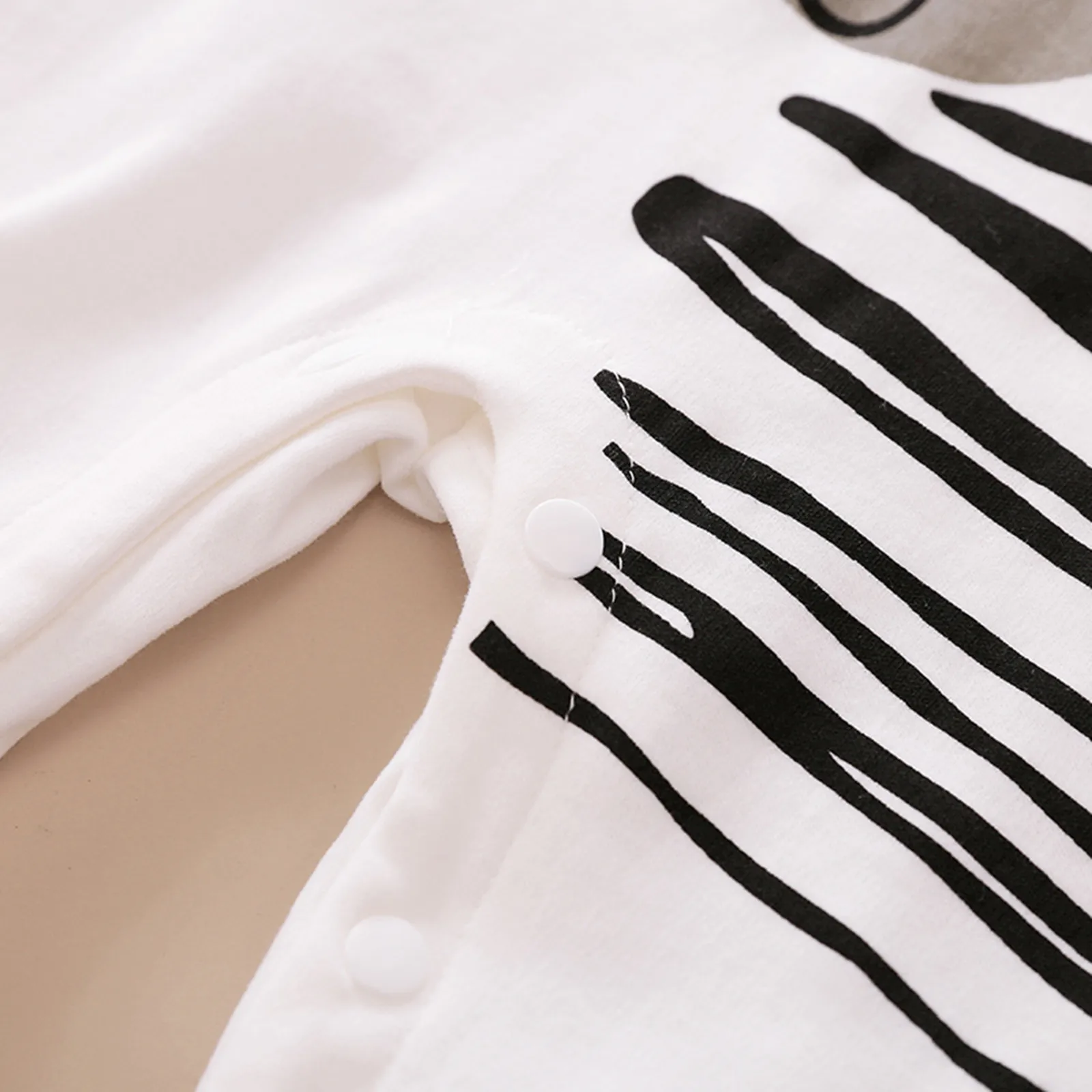 

Newborn Infant Baby Girls Boys Cartoon Stripe Romper Jumpsuit +Hat Outfits Newborn girl clothes body niemowlece dziewczece E1