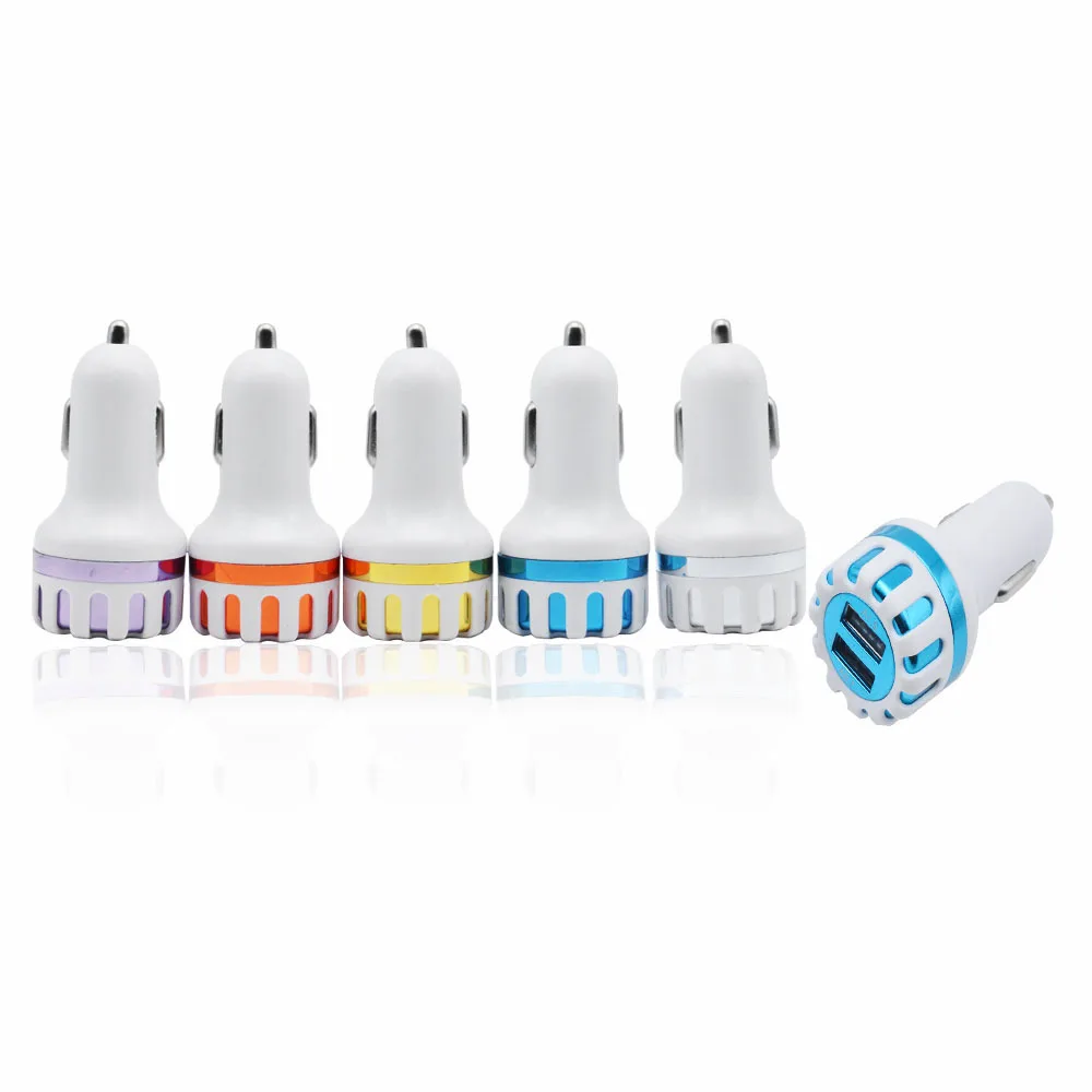 Цветное автомобильное зарядное устройство с двумя USB портами для iphone 117 8 Plus 6s Samsung