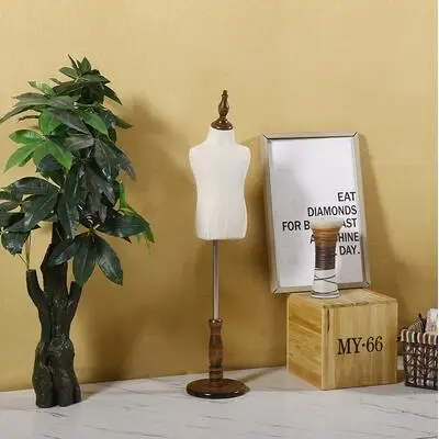 Для детей от 1 до 2 лет полуторс реалистичный манекен дисплей с круговой