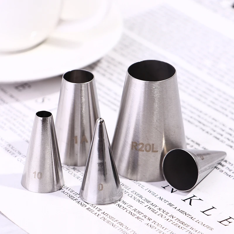 

5Pcs Round Piping Tips Cake Pastry Cookie Cream Nozzles Cake Decorating Tools