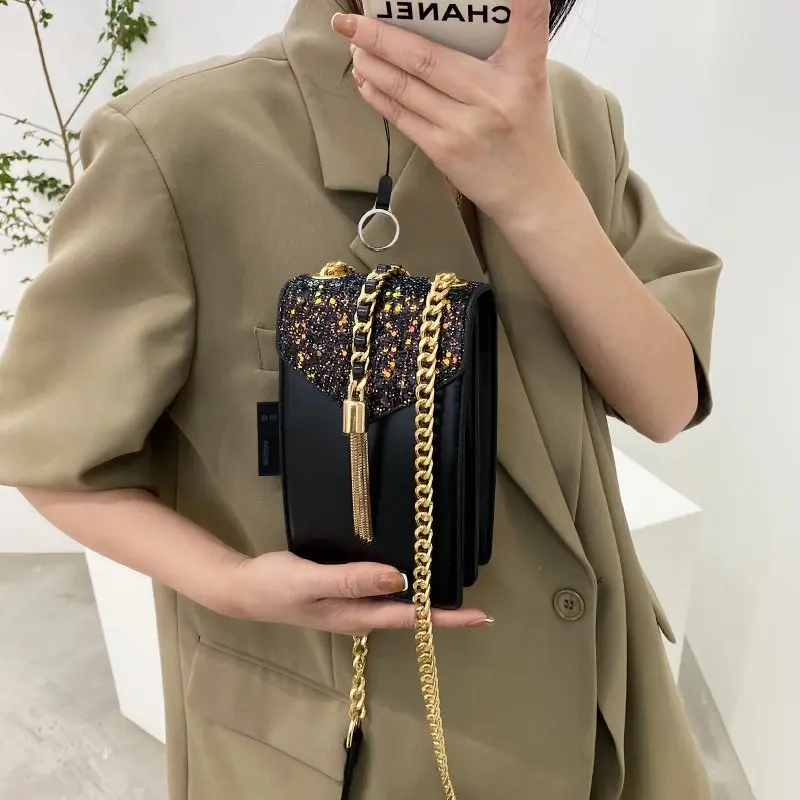 

Designer Starry Sky Sequined Women Shoulder Bag PU Leather Chain Crossbody Bag Tassel Small Square Bags Female Handbag and Purse