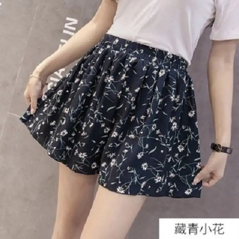 

Loose Boho Floral Casual Women Chiffon Shorts Polka Dot Summer Holiday Shorts Plus Size