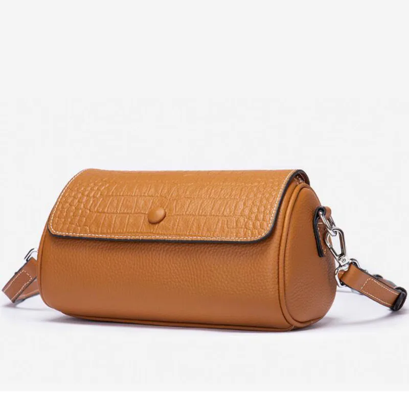 

New 2021 leather Round Bucket Bag high Quality Simple and fashionable underarm bag famous brand one shoulder diagonal pillow bag