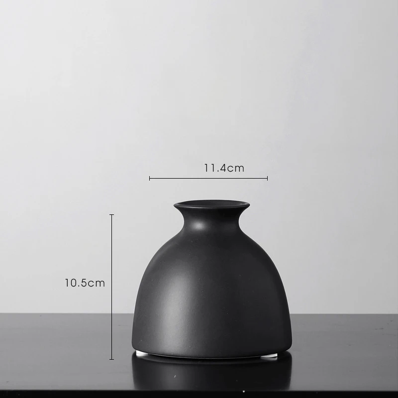 

Nordic White Black Ceramic flower Vase For Home Room Office Decoration design Salon Casa Desktop Simple Dried Flower Black Vase