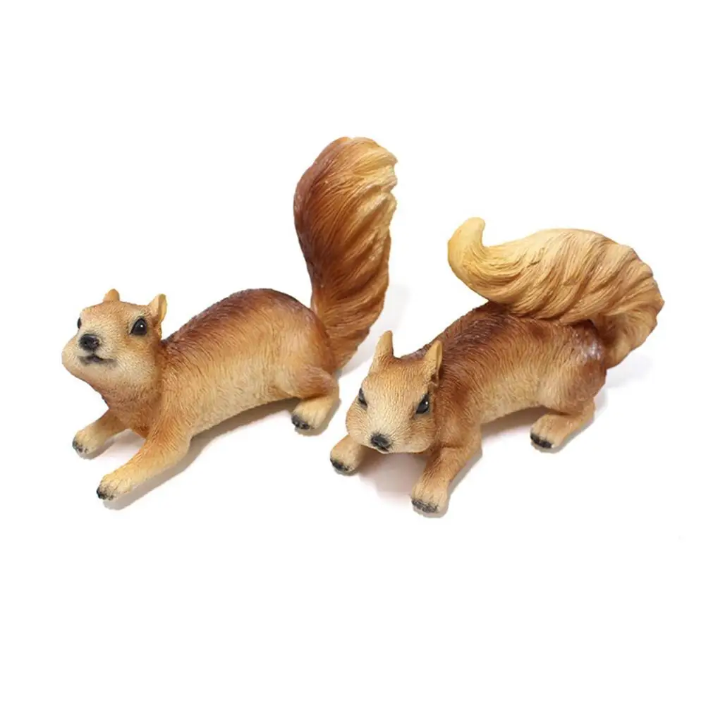 

Squirrel Statue Tree Decor Animal Sculpture Lawn Decor Ornament Vivid And Lively Resin Simulation Animal Statue Decoration