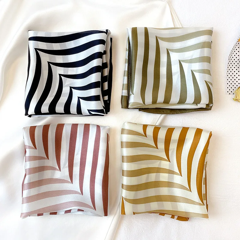 

Новый маленький квадратный шарф KOI LEAPING, Модный женский тонкий солнцезащитный шарф с принтом в полоску, шелковая шаль с вышивкой, маленький ш...