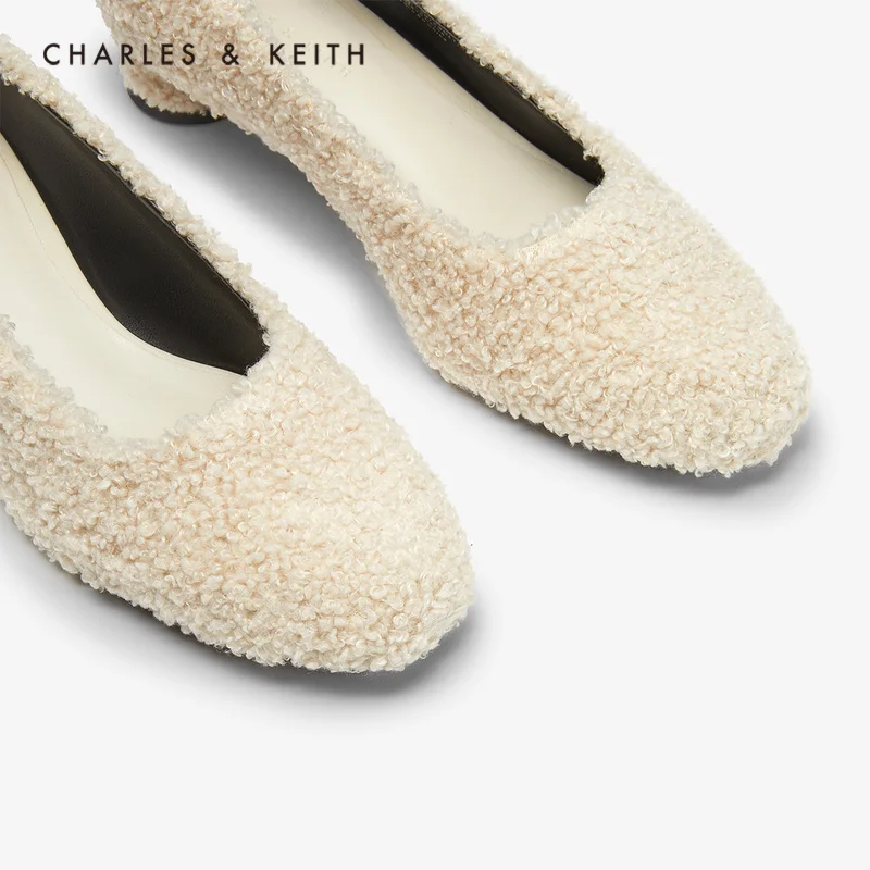 CHARLES＆KEITH Новинка 2020 CK1-61720031Женские Туфли дерби на низком каблуке Плюшевый верх
