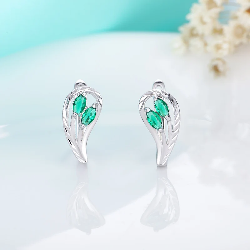 2-silver MAIKALE, модные маленькие серьги-гвоздики для женщин, красные/синие/черные/зеленые/фиолетовые серьги с кубическим цирконием, полые корейские ювелирные изделия с цветком - Окраска металла: 2-silver