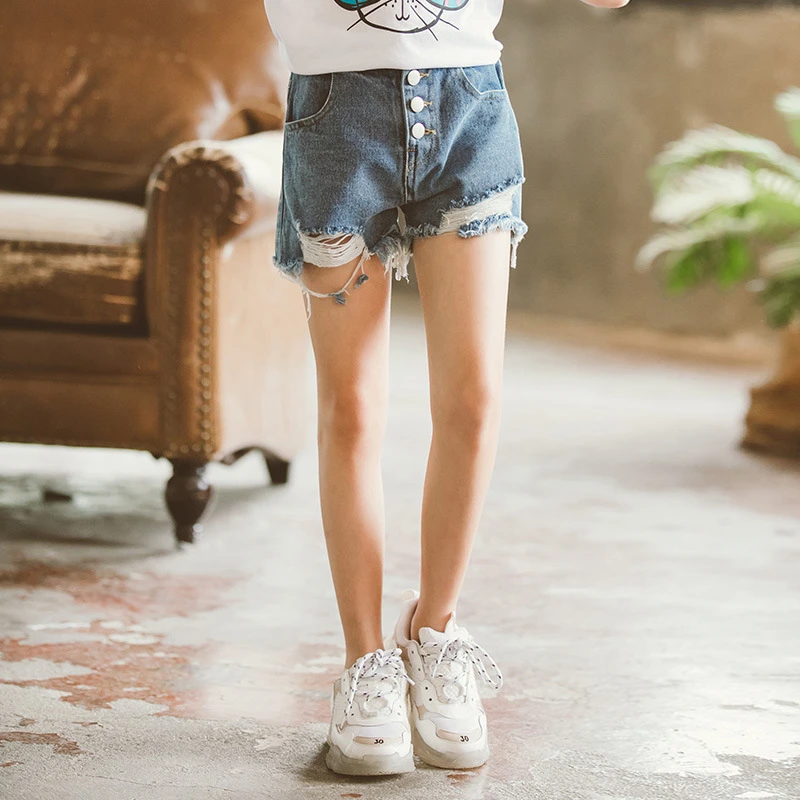 Летние детские шорты для маленьких девочек эластичные рваные джинсы потертые
