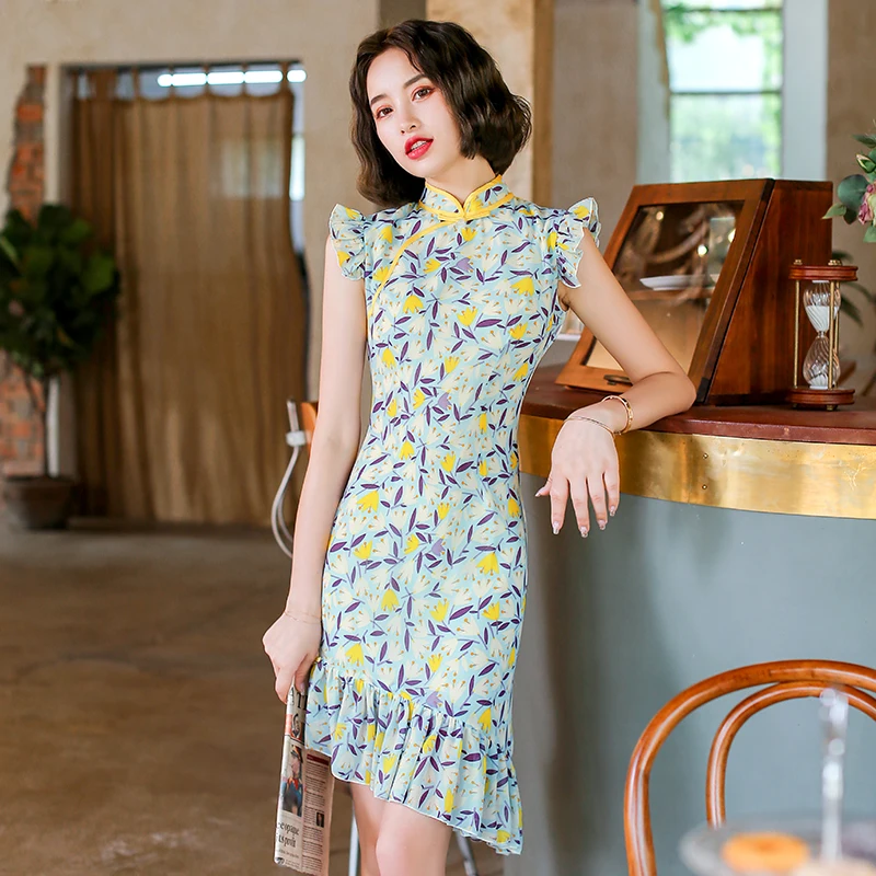 

Make lotus leaf sleeve cheongsam young girls with pure and fresh and small modified Chinese wind fishtail dress