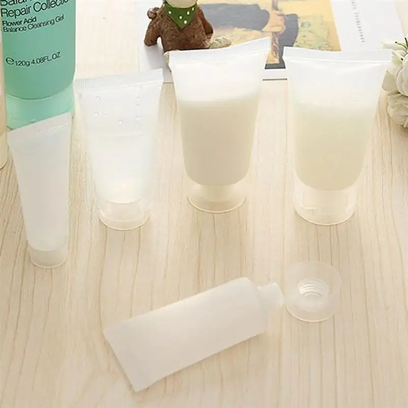 

30pcs 10ml Refillable Travel Squeeze Bottle Storage Container with Flip Cap for Facial Cleanser Toner Hand Cream Body Lotion