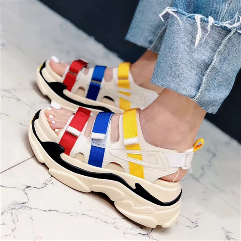 Сандалии женские на платформе повседневная обувь плоской подошве пляжные туфли