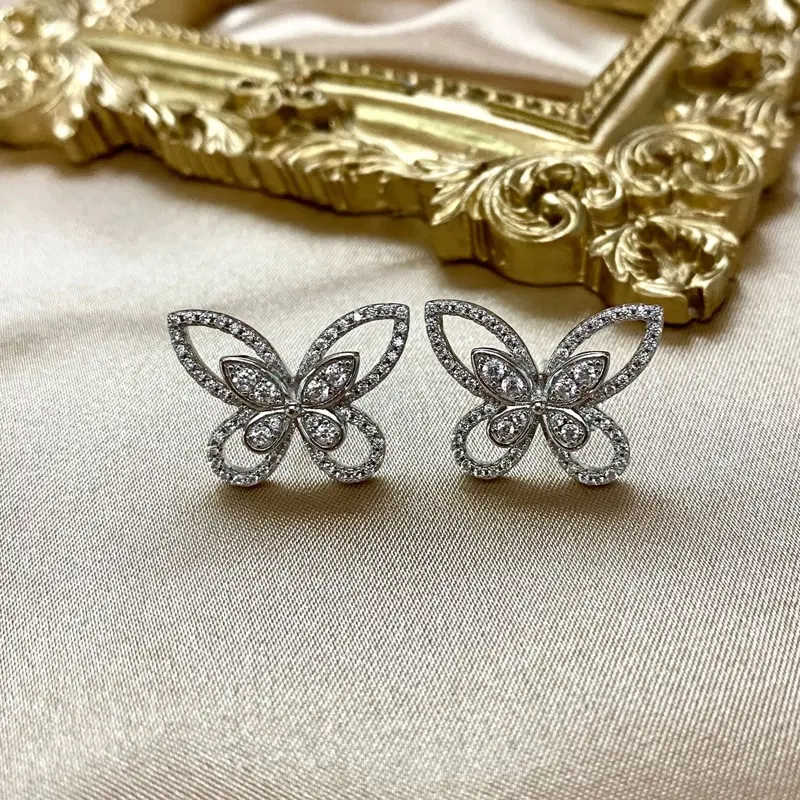 

Jazaz Luxury 925 Sterling Silver Butterfly Stud Earrings Top quality Spark Full Zircon Earring wonmen party jewelry Gift B0331