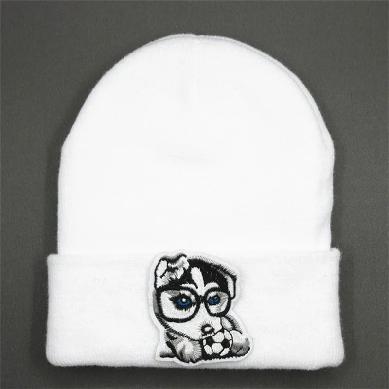 Футбольная Собака Вышивка утолщенная вязаная шапка зимняя теплая Skullies бини для