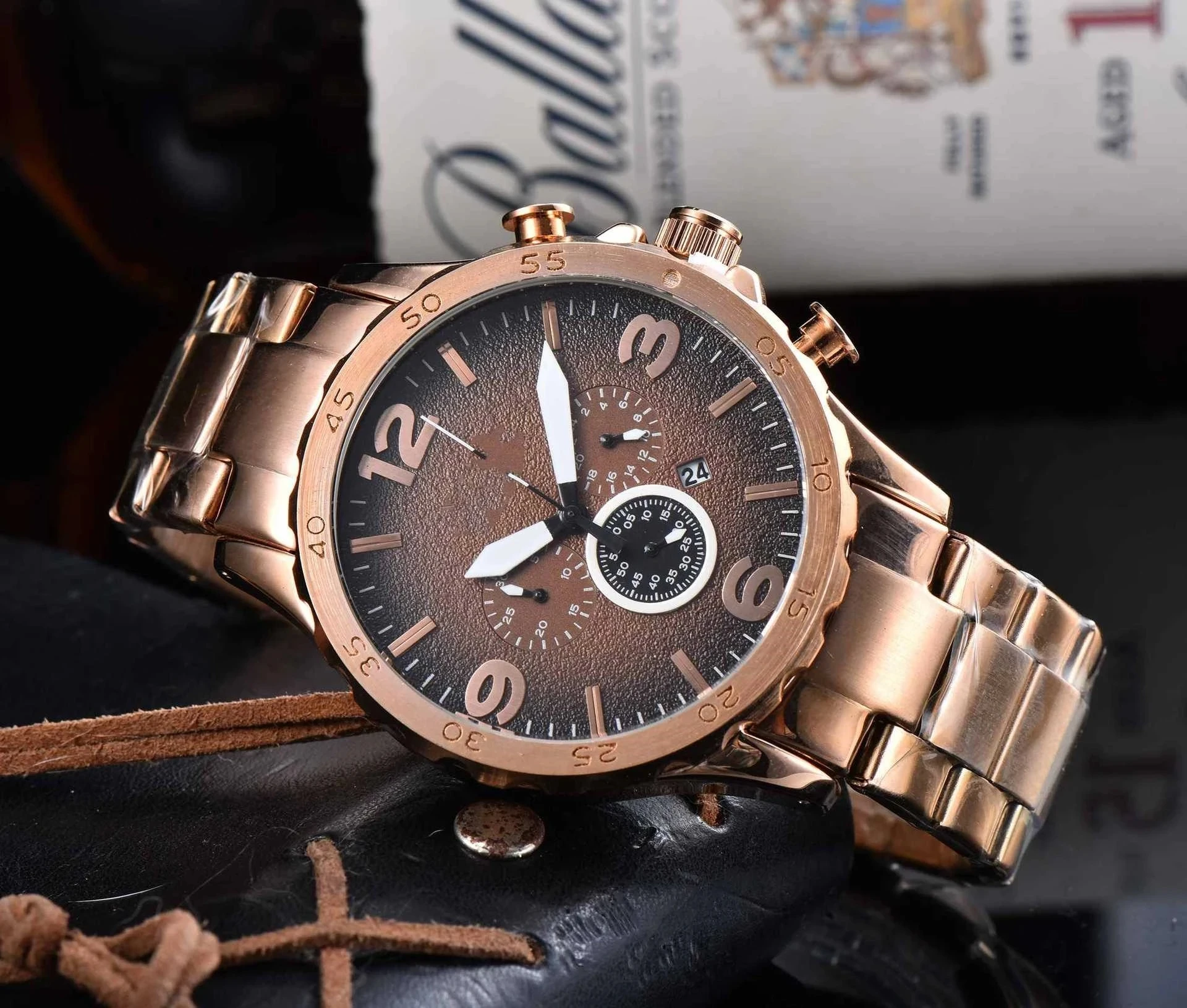 

2021 new men's watch luxury brand high end personality fashion waterproof quartz watches business for man Reloj home wristwatch