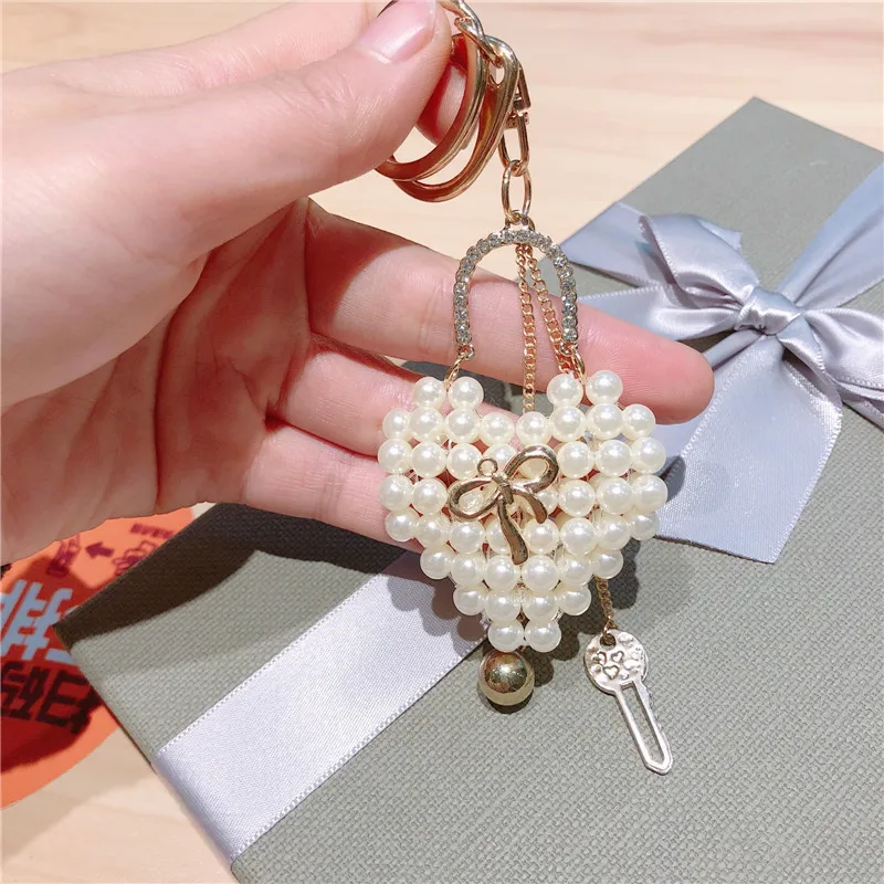 

Simulation Flower Keychain Simple Two-Color Backpack Pendant Key Chain Charming Ladies Gift Jewelry Decoration Keyrings