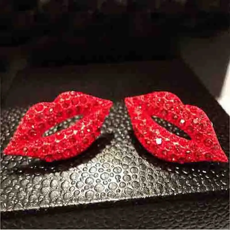 1 пара сексуальные красные губы Кристальные серьги-гвоздики Новая мода женские
