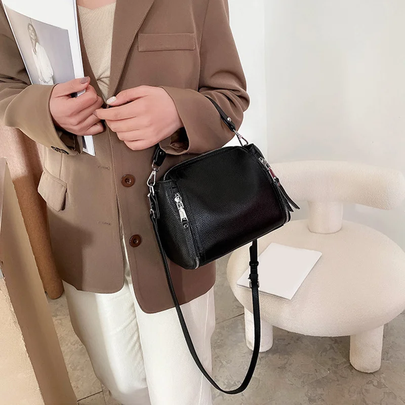 

2022 PU Leather Handbag Women Messenger Bags Females Bucket Bag PU Leather Crossbody Shoulder Bag Handbag New Small Square Bag